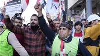 Hundreds in Baghdad