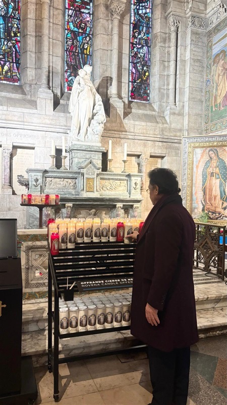 At five in the afternoon, Cairo time (11)