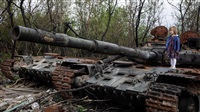 Ukraine stages alternative