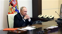 Putin declares martial