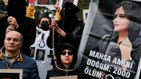 Italy demands Iran