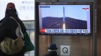 Korea fires 3 missiles