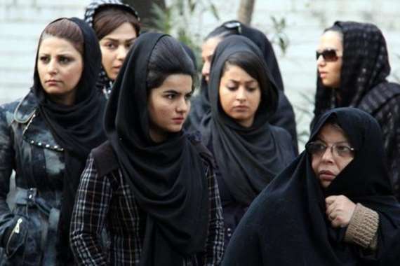 Mullahs counter economic